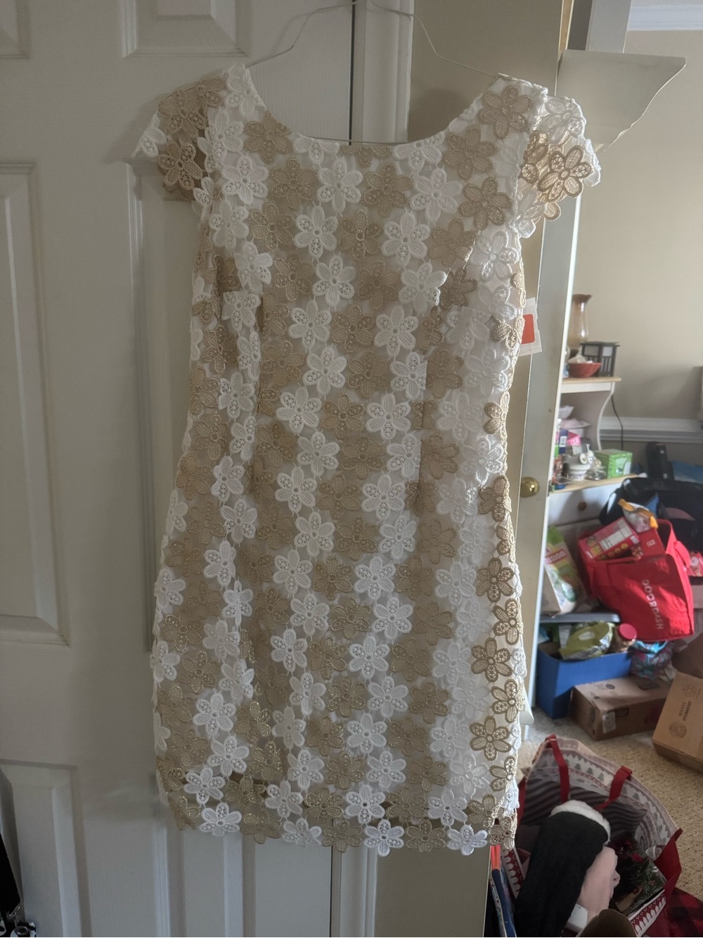 Lilly Pulitzer Floral Lace Dress in White and Gold